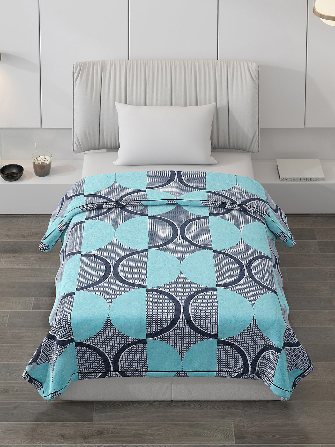 Printed 100% Polyester Single Bed Comforter for AC Room