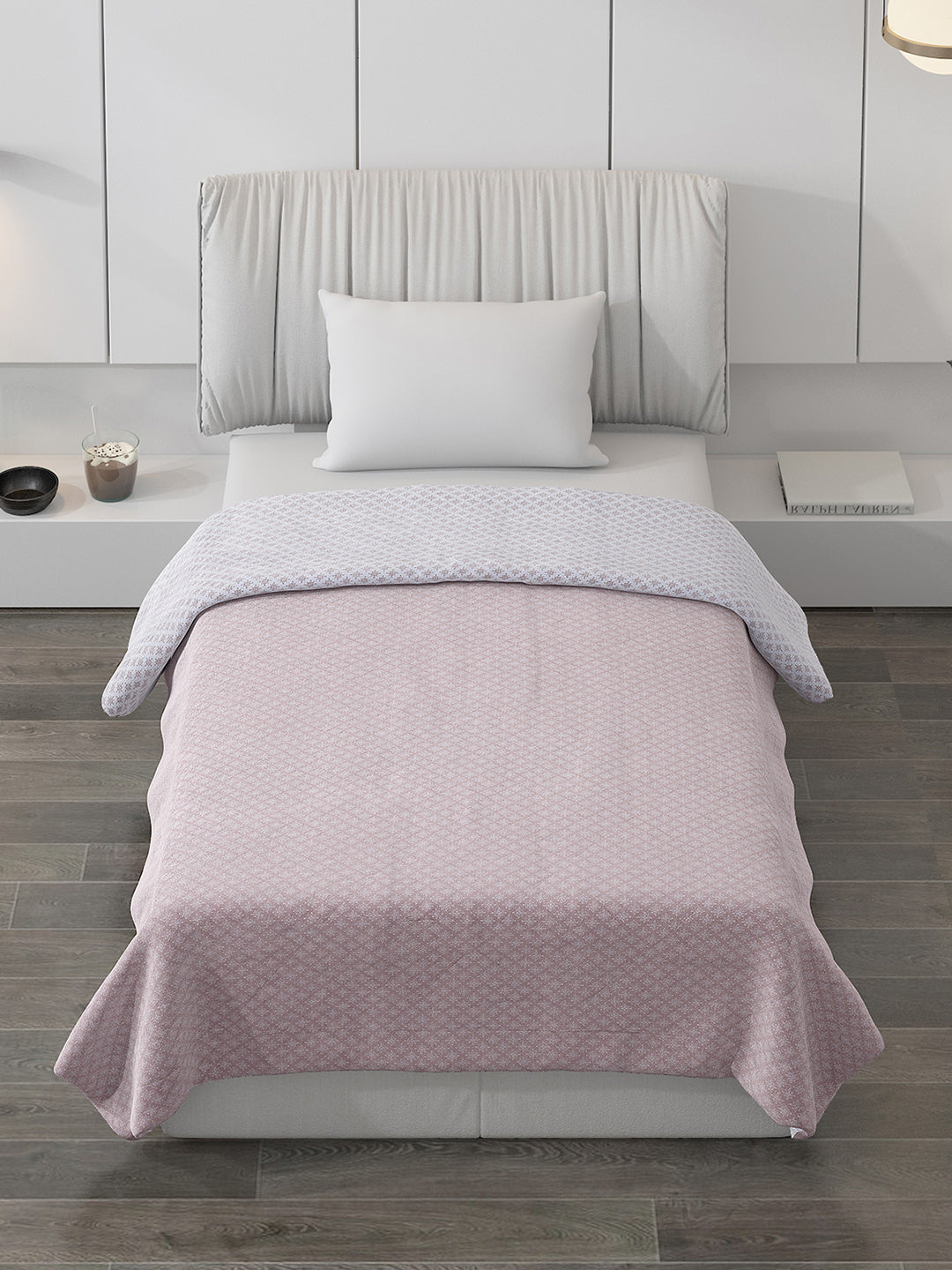 Printed 100% Polyester Single Bed Comforter for AC Room