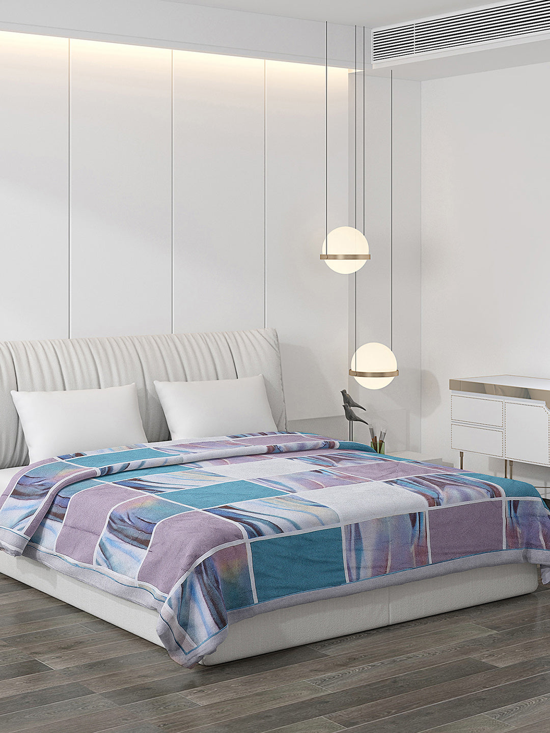 Printed Polyester Double Bed Comforter for AC Room