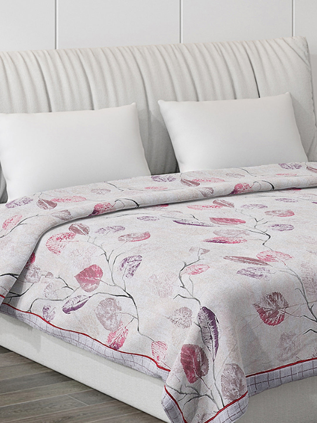 Printed 100% Polyester Double Bed Comforter for AC Room