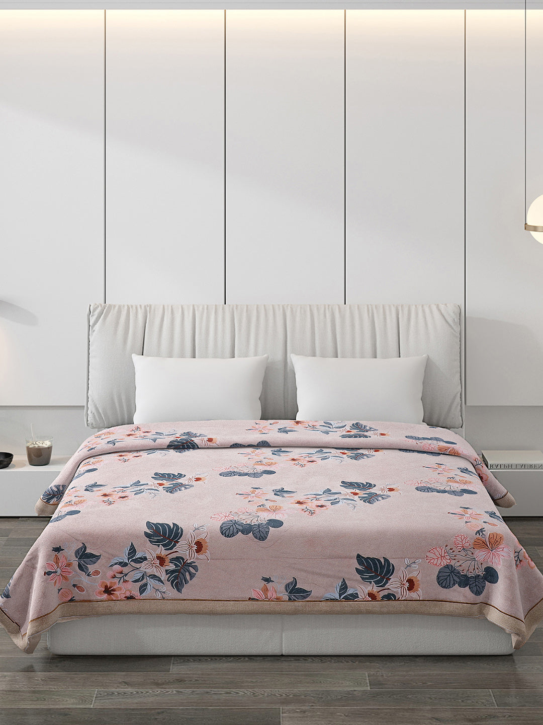 Printed 100% Polyester Double Bed Comforter for AC Room