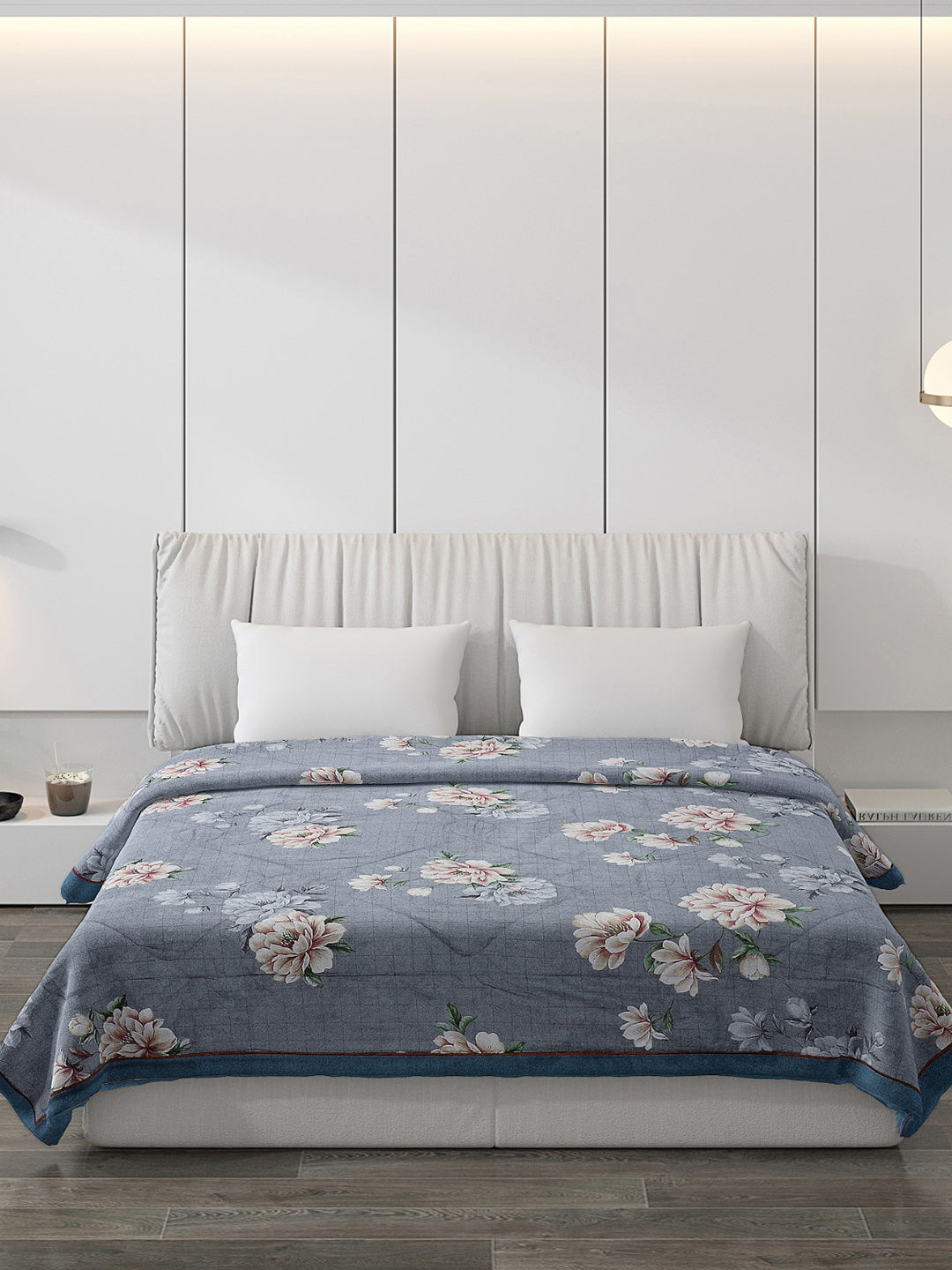 Printed Polyester Double Bed Comforter for AC Room