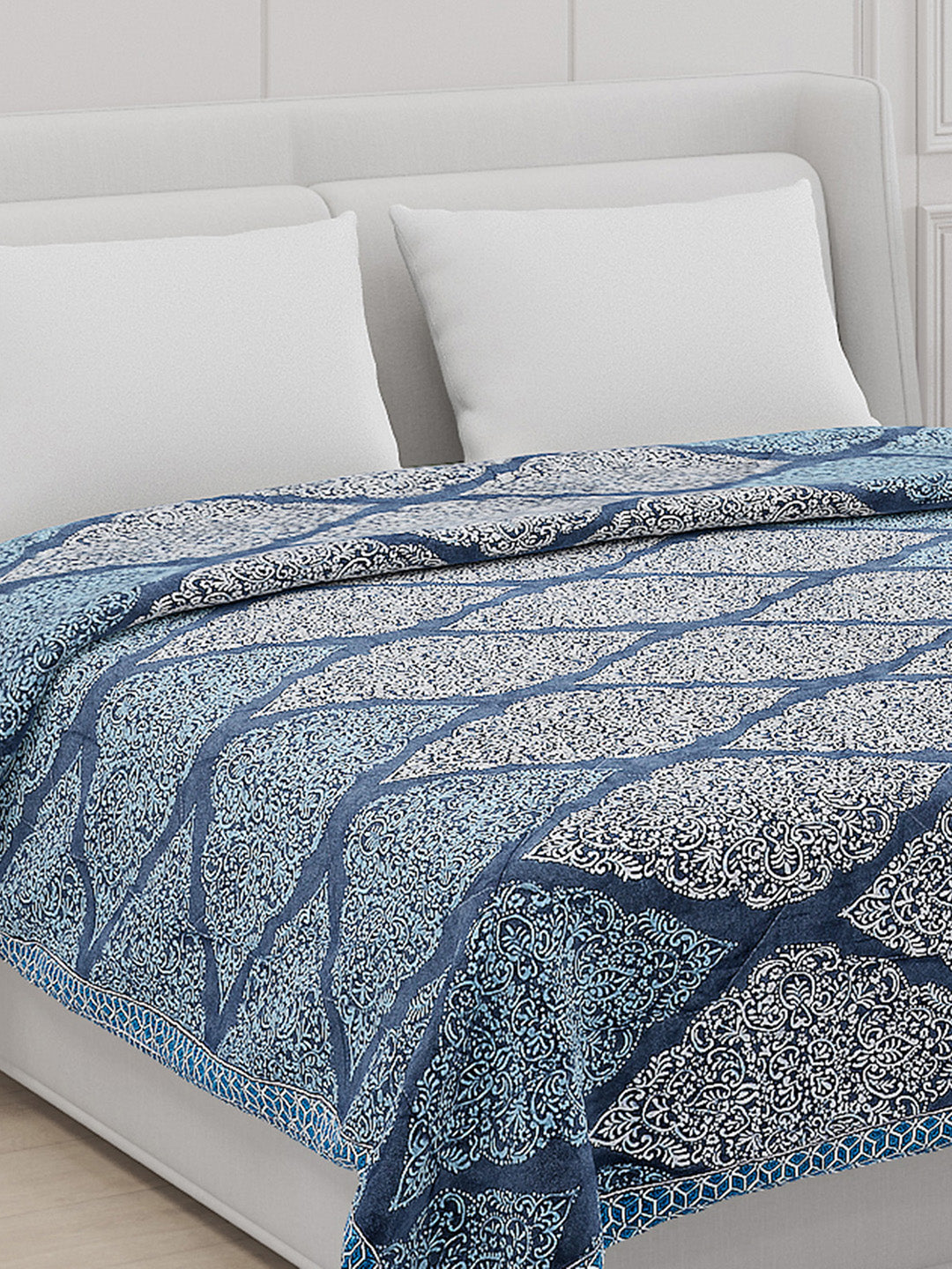 Printed 100% Polyester Double Bed Comforter for AC Room