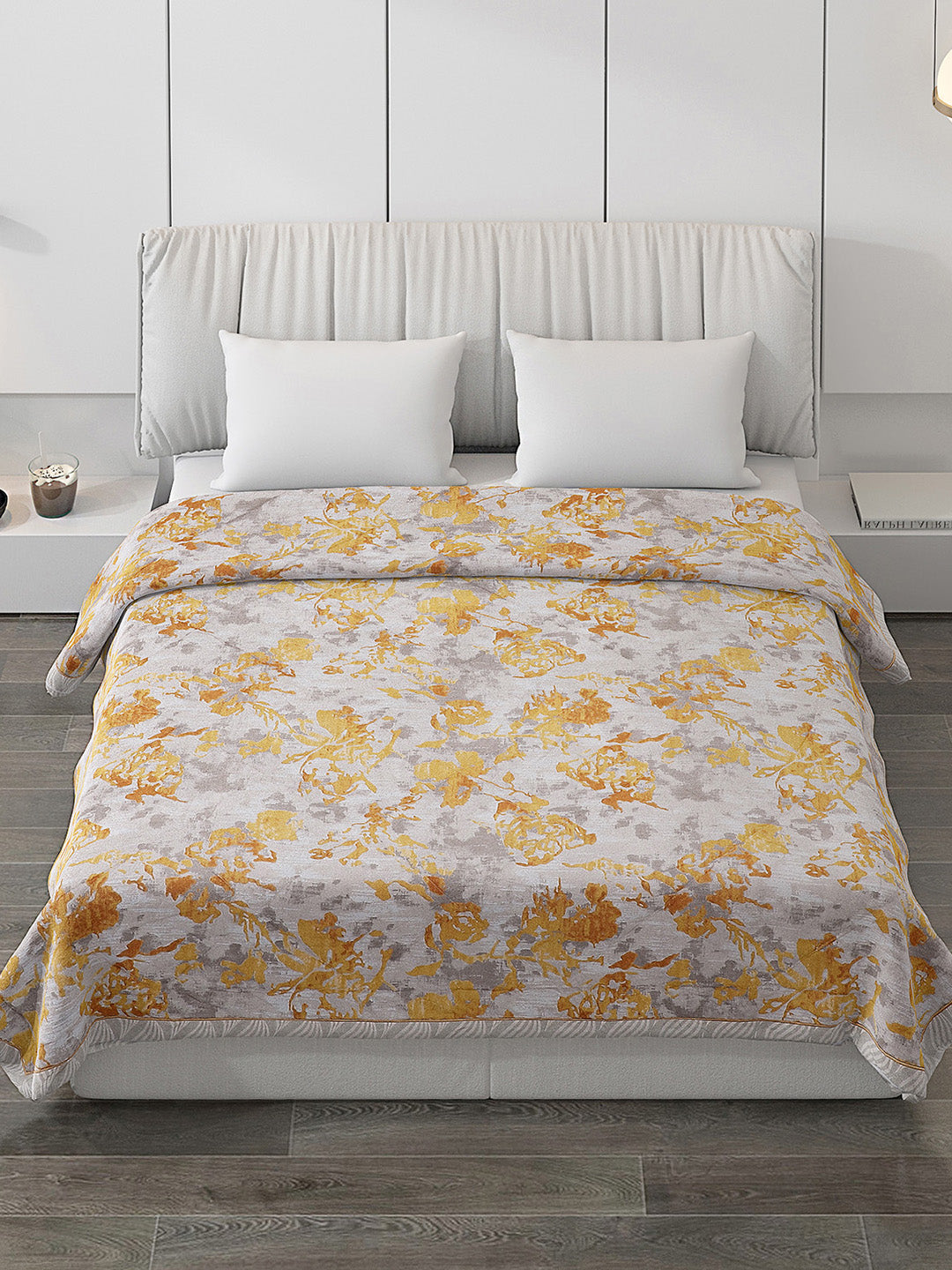 Printed Polyester Double Bed Comforter for AC Room