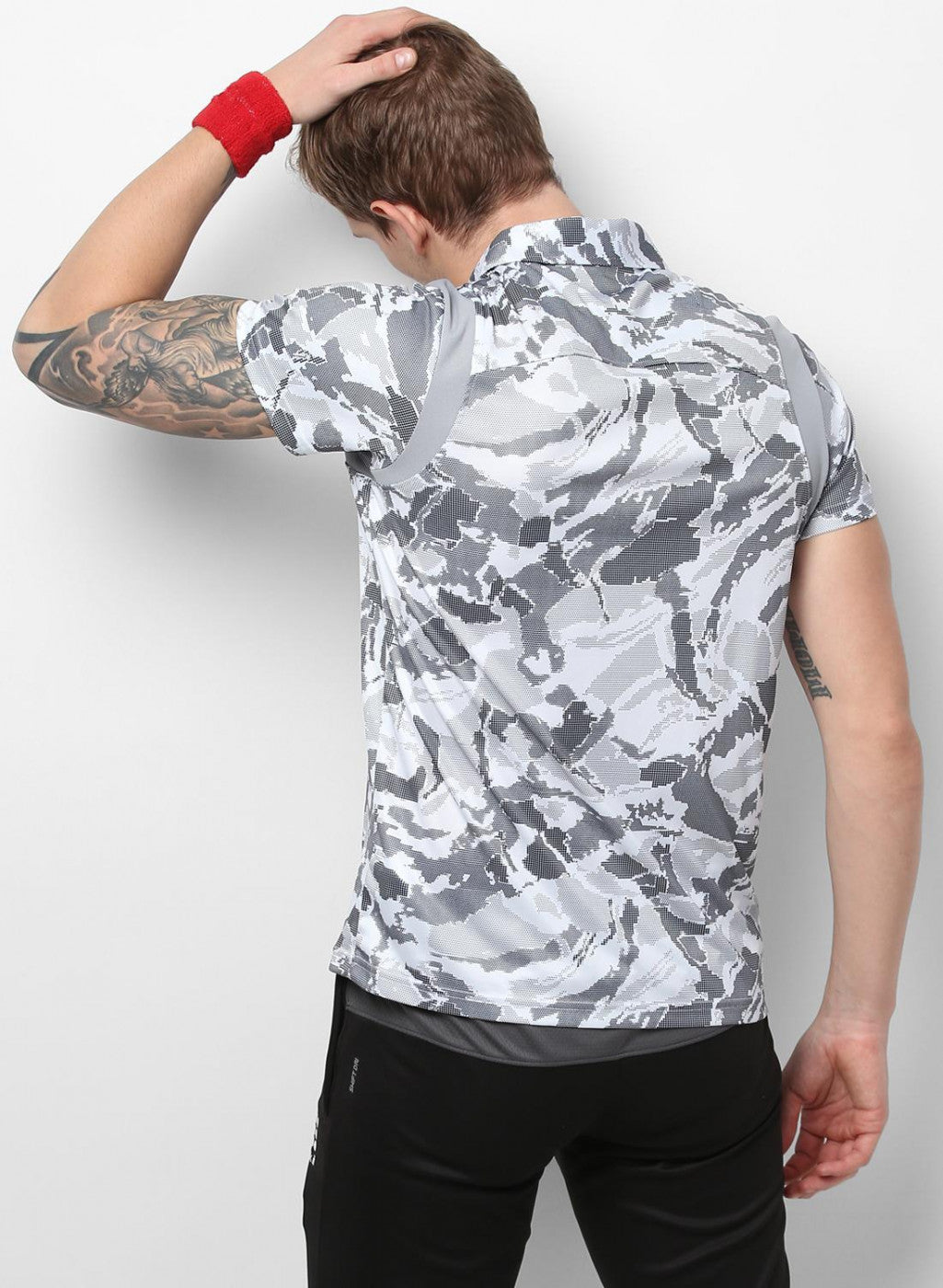 Rock.it White Black Collar Smart Fit T-Shirt