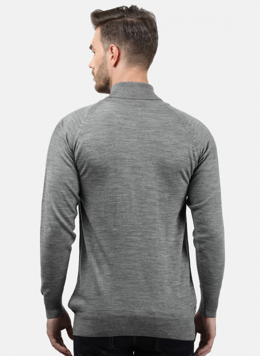 Men Grey Solid Pullover