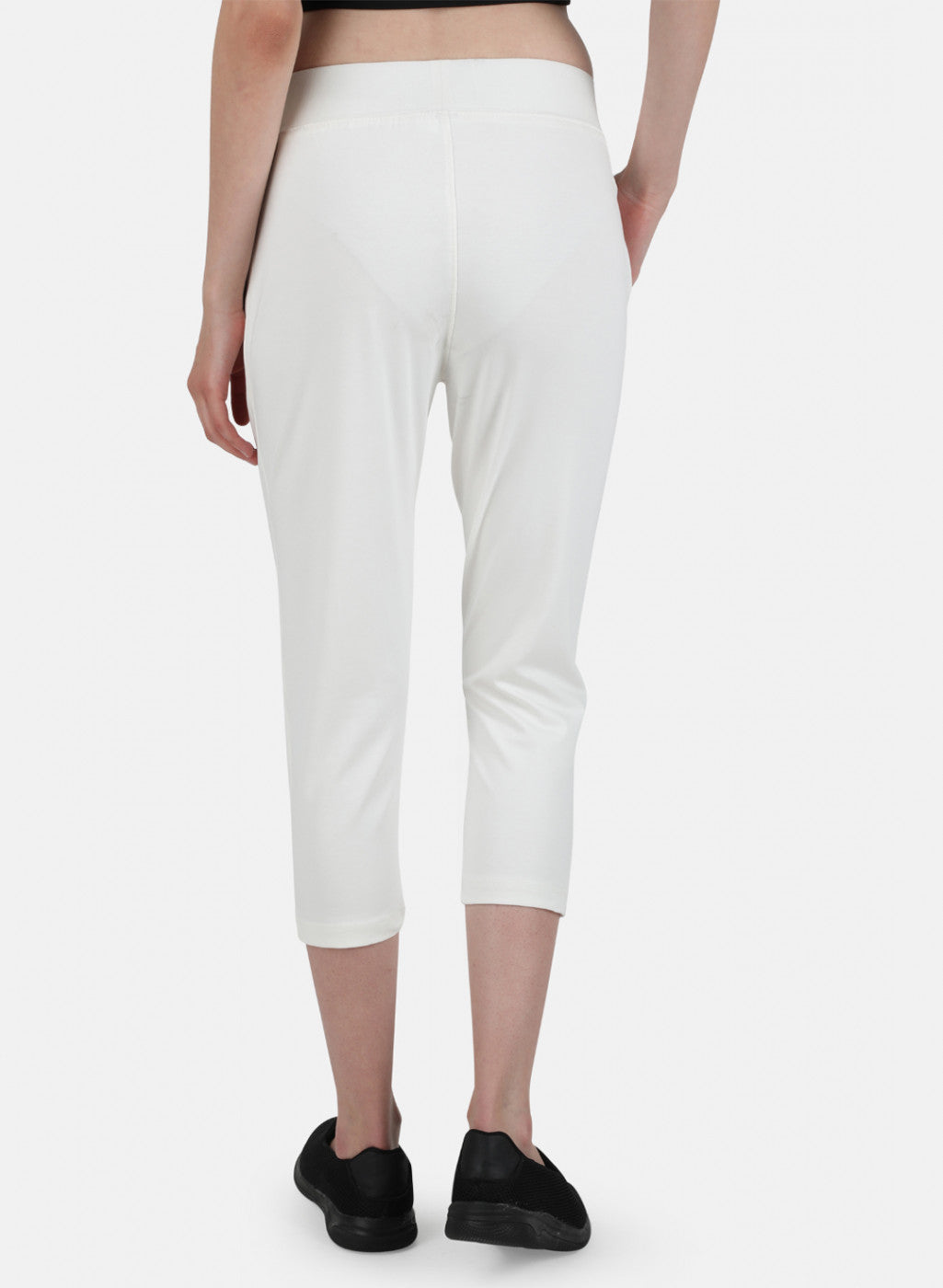 Womens Off White Regular Capri