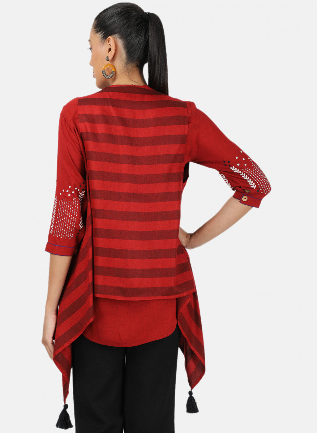 Womens Red Printed Shrug