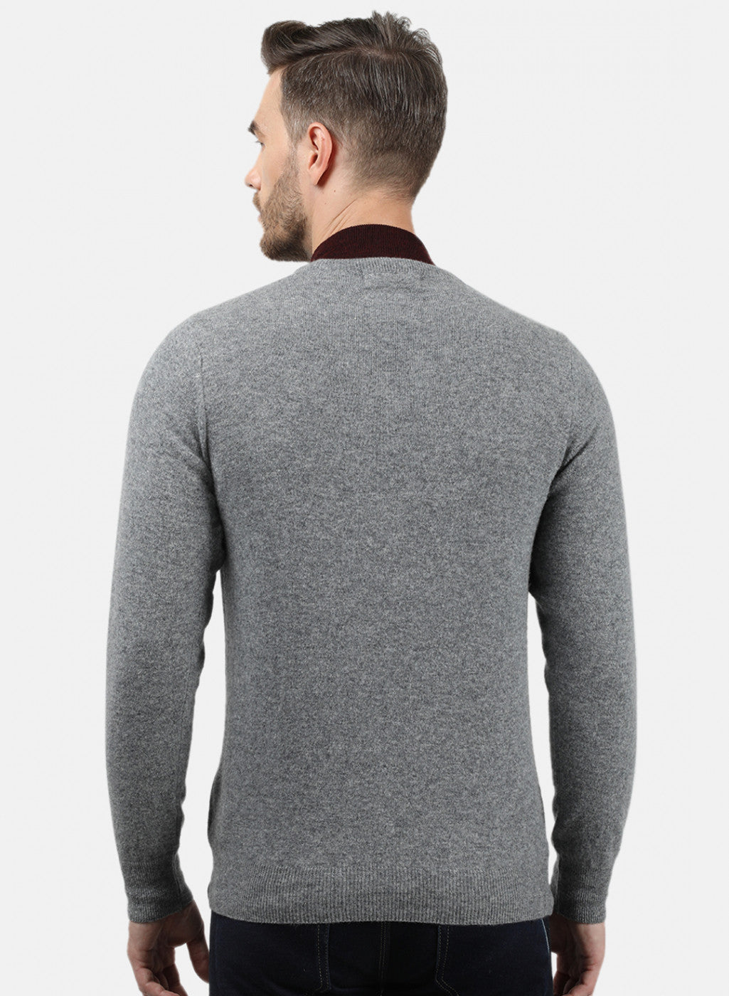Men Grey Solid Pullover