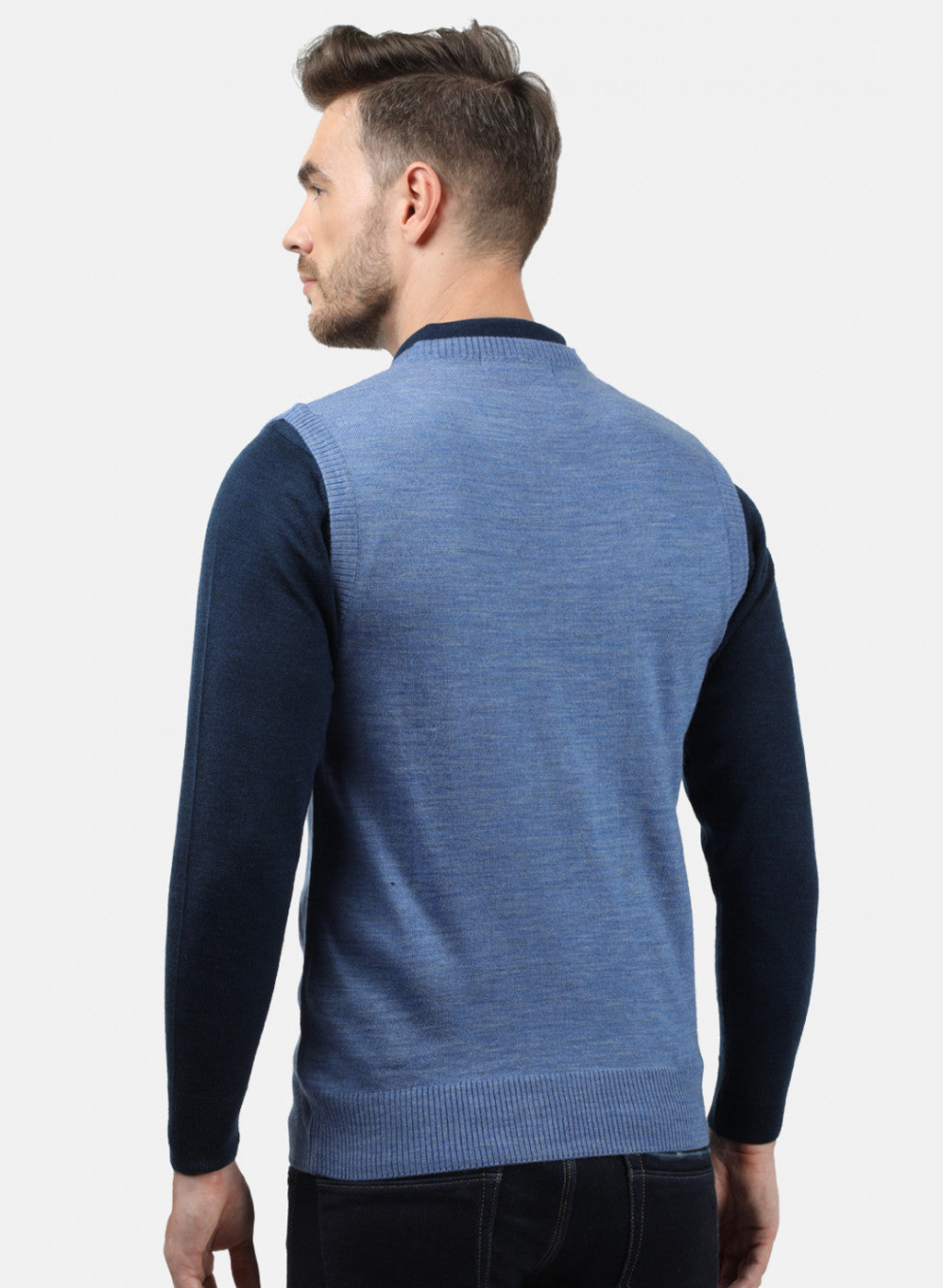 Men Blue Solid Sweater