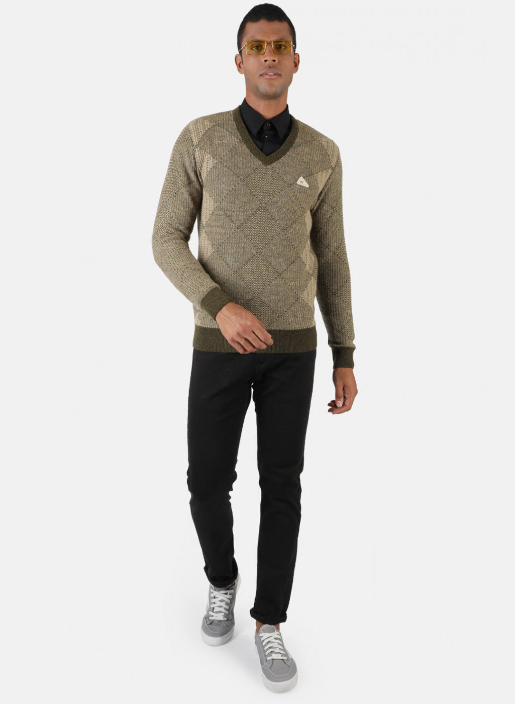 Men Brown & Green Solid Pullover