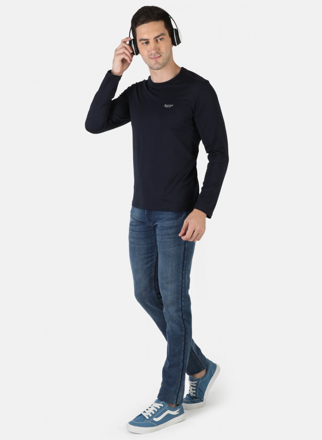 Men NAvy Blue Plain T-Shirt