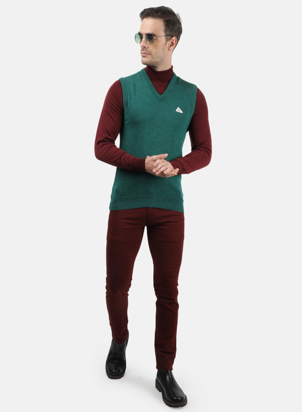 Men Green Solid Sweater