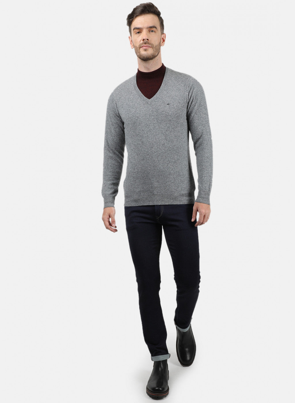 Men Grey Solid Pullover