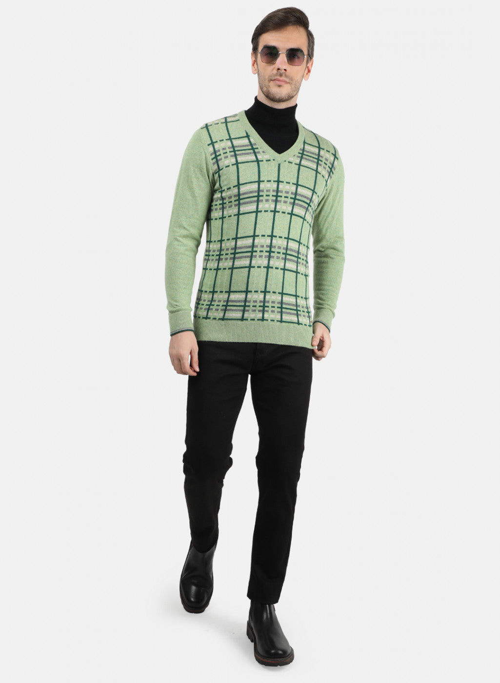 Men Green Solid Pullover
