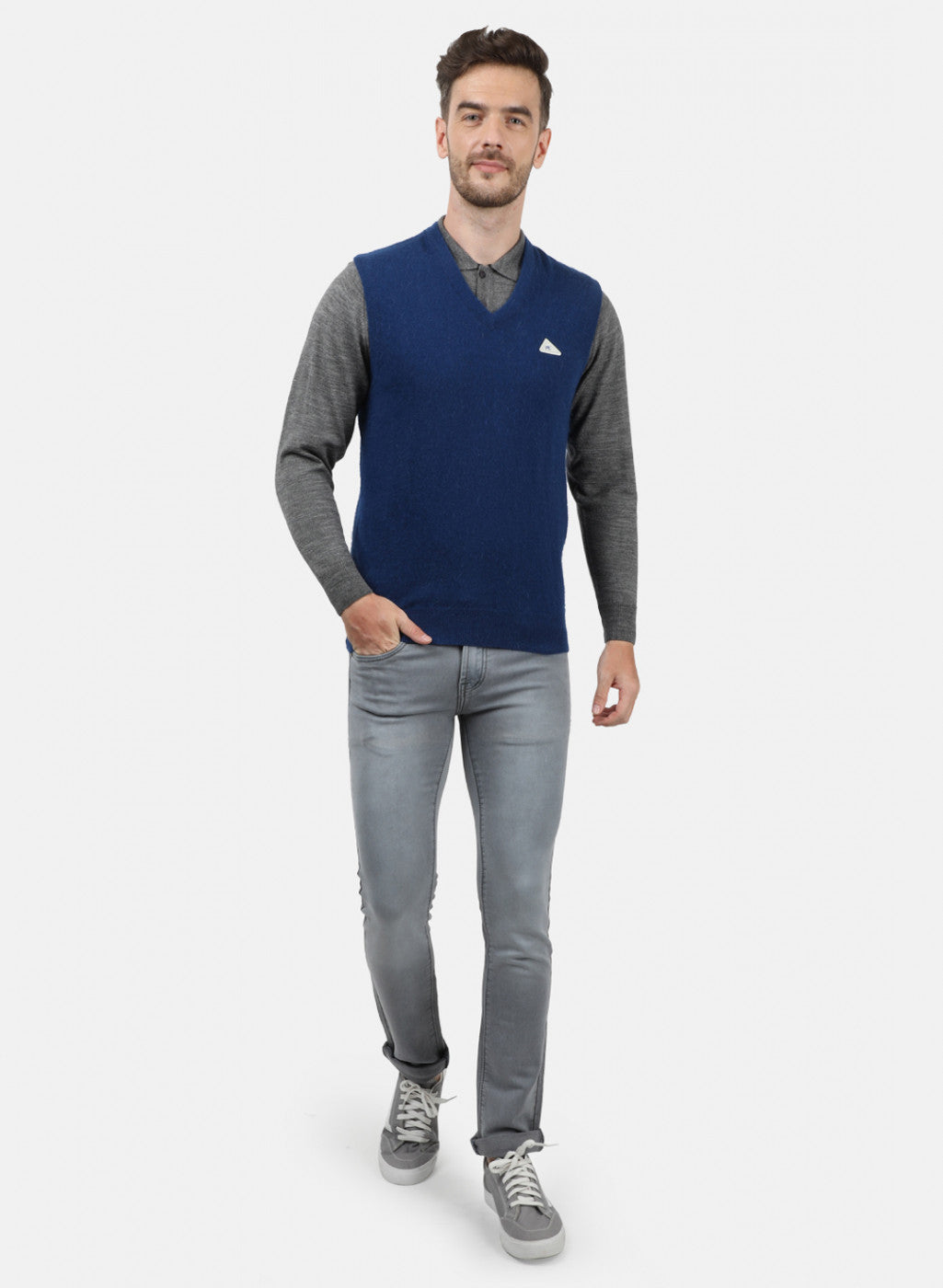 Men Blue Solid Sweater