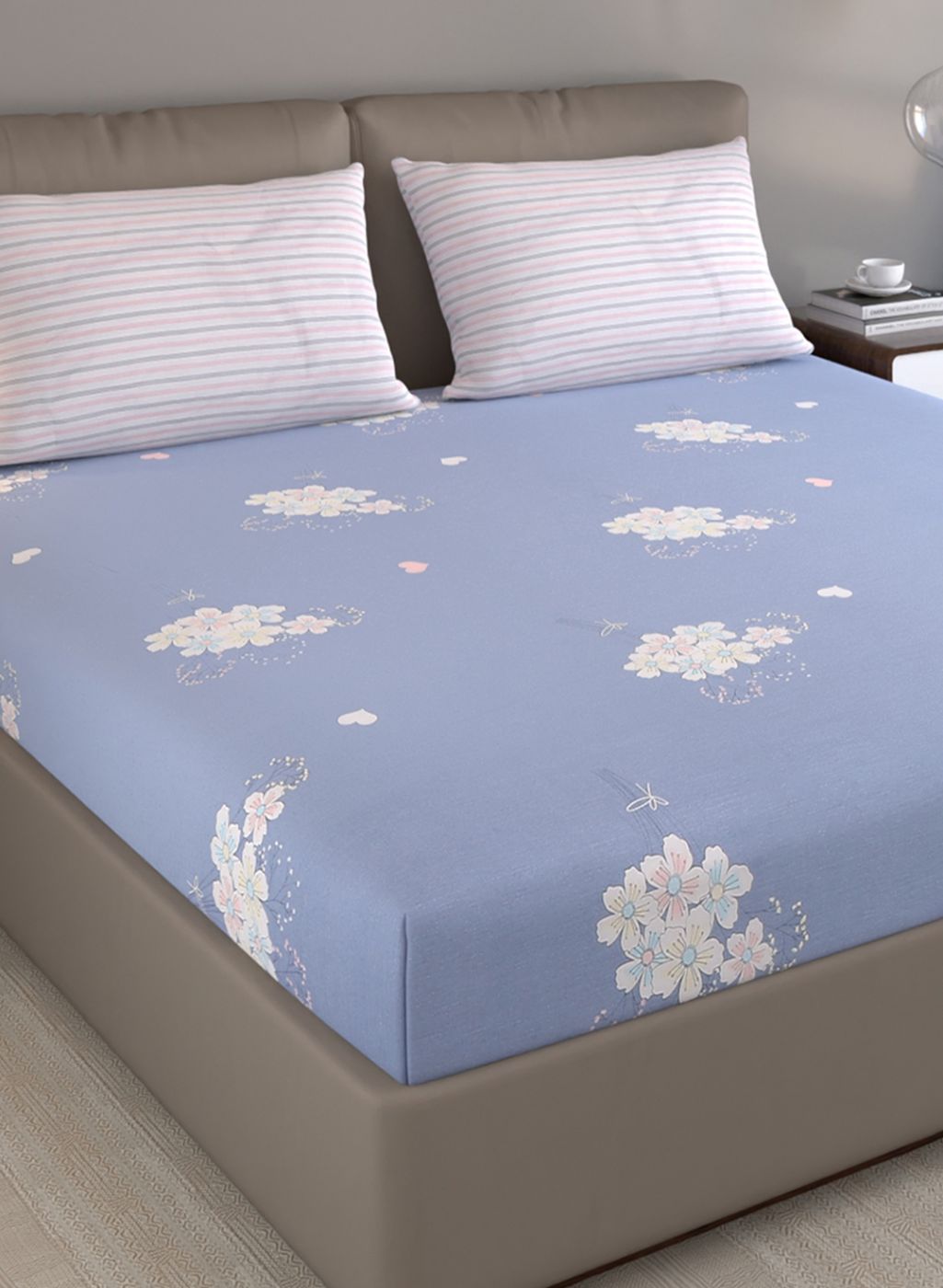 200TC Pure Cotton Queen Bedsheet with 2 Pillow Covers
