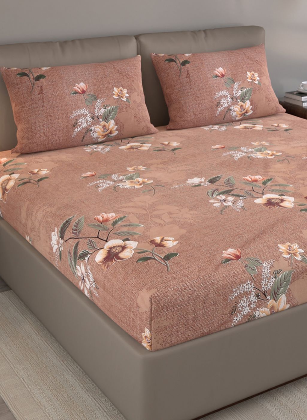 130 GSM Polyester Queen Bedsheet with 2 Pillow Covers