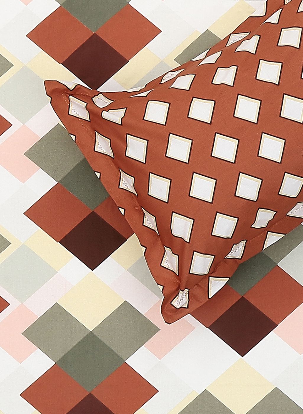 152TC Pure Cotton King Bedsheet with 2 Pillow Covers