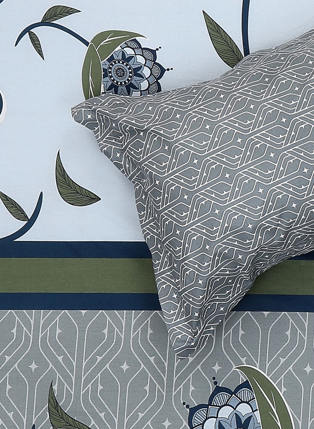 144TC Pure Cotton Single Bedsheet with 2 Pillow Covers