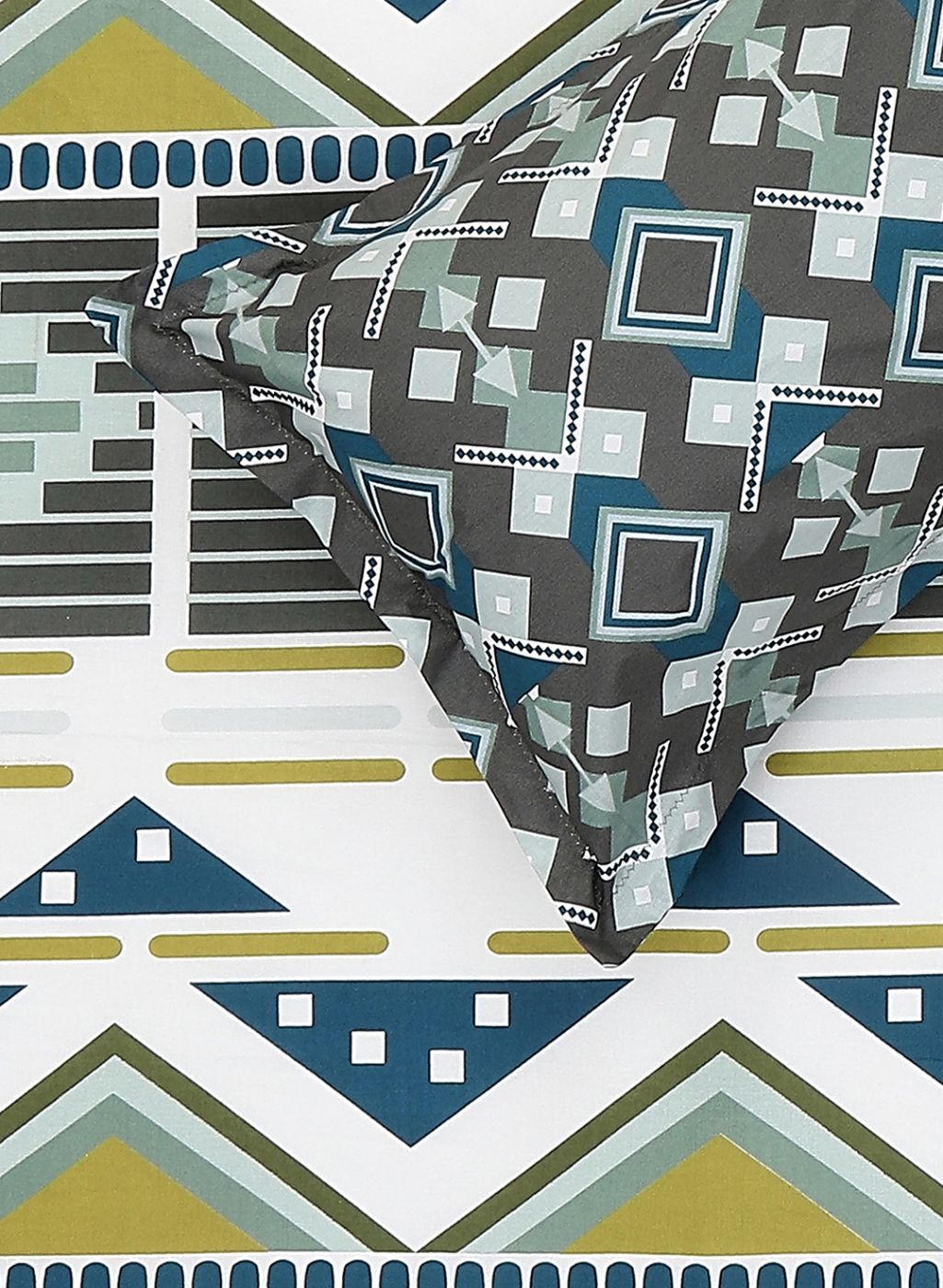 152TC Pure Cotton King Bedsheet with 2 Pillow Covers