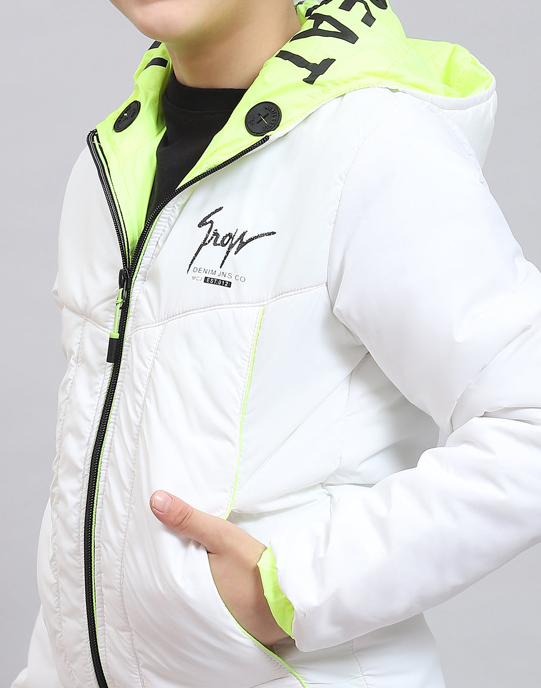Boys White Solid Hooded Full Sleeve Boys Jacket