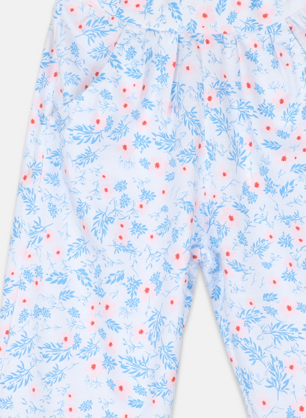 Girls Off White Printed Capri