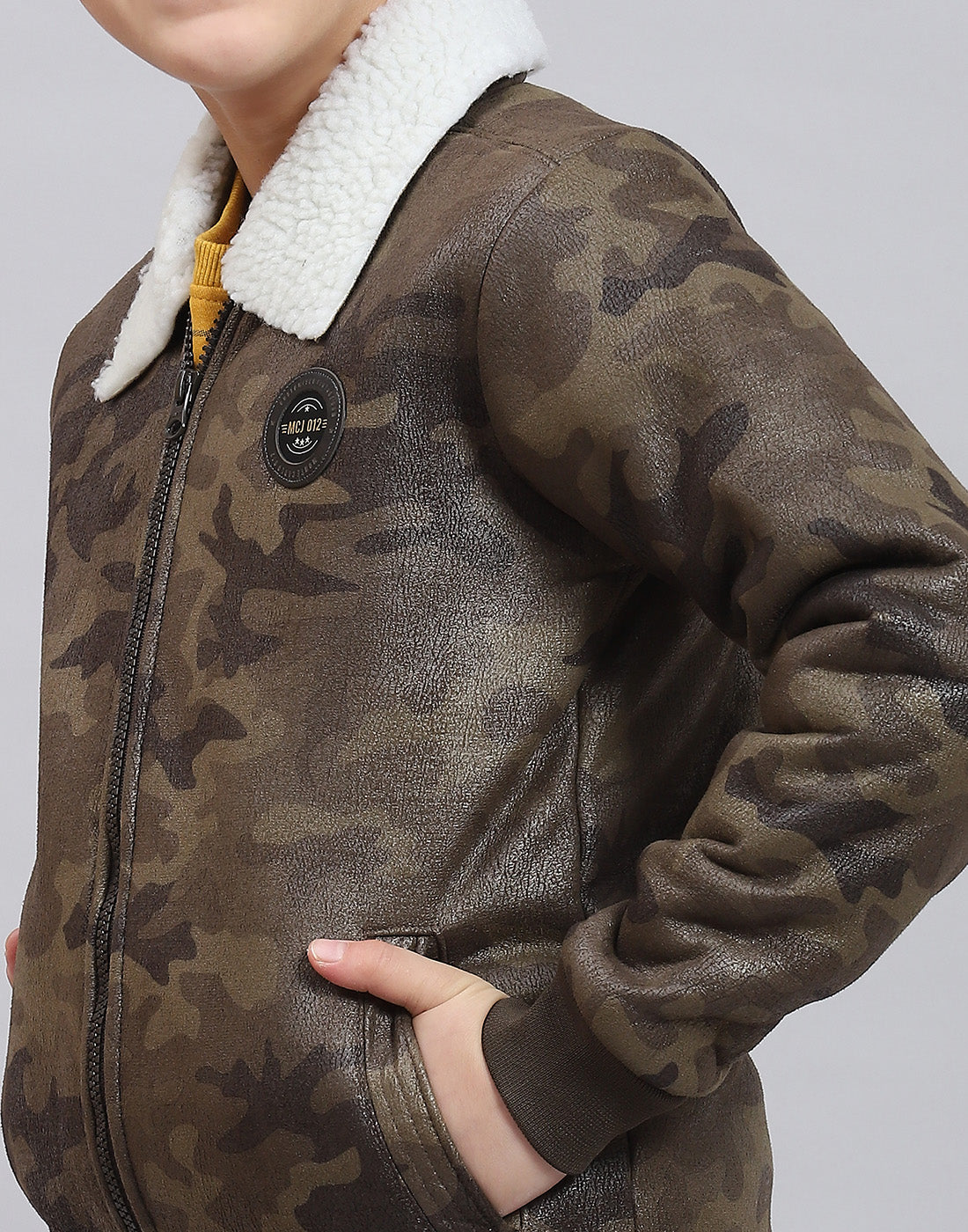 Boys Olive Printed Collar Full Sleeve Boys Jacket