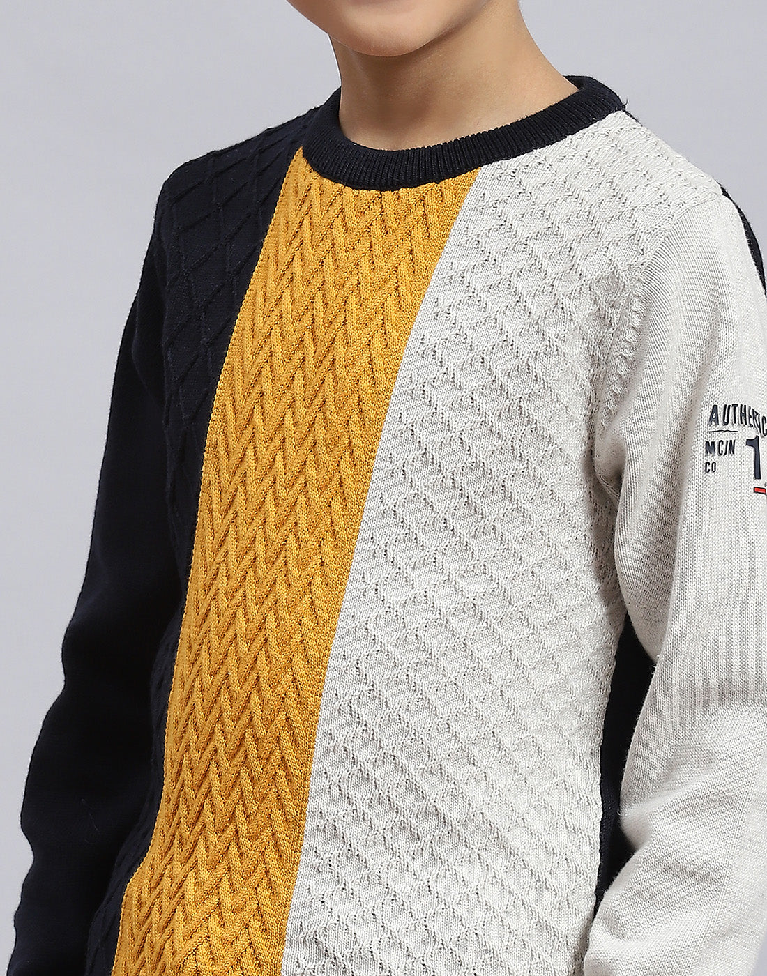 Boys Navy Blue Self Design Round Neck Full Sleeve Sweater