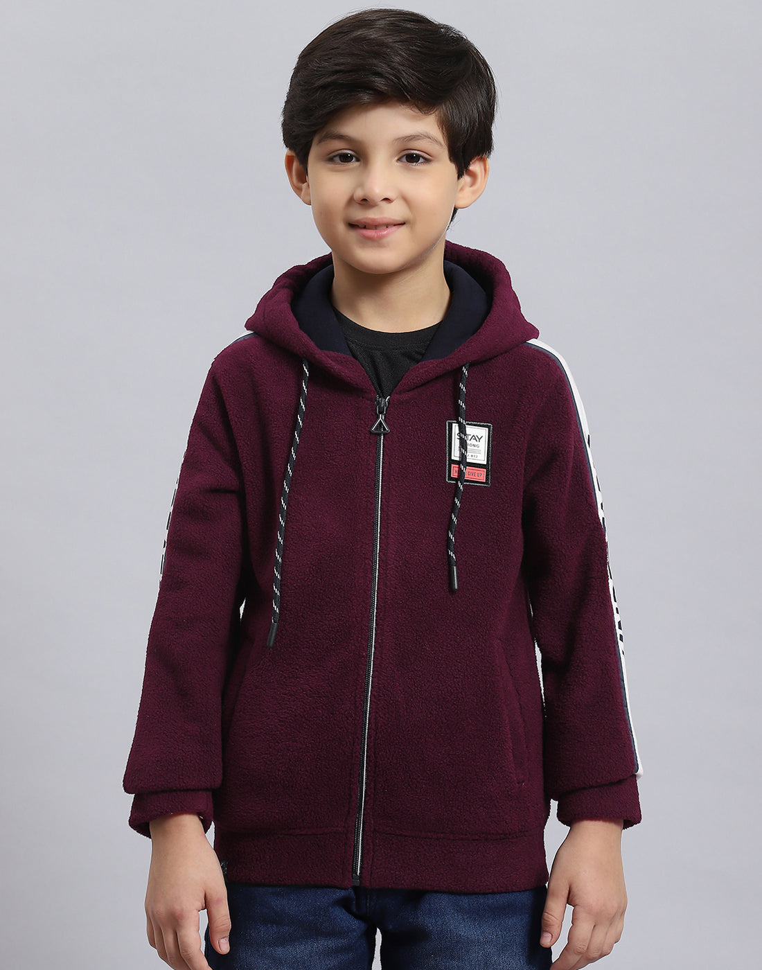 Boys Maroon Solid Hooded Full Sleeve Sweatshirt