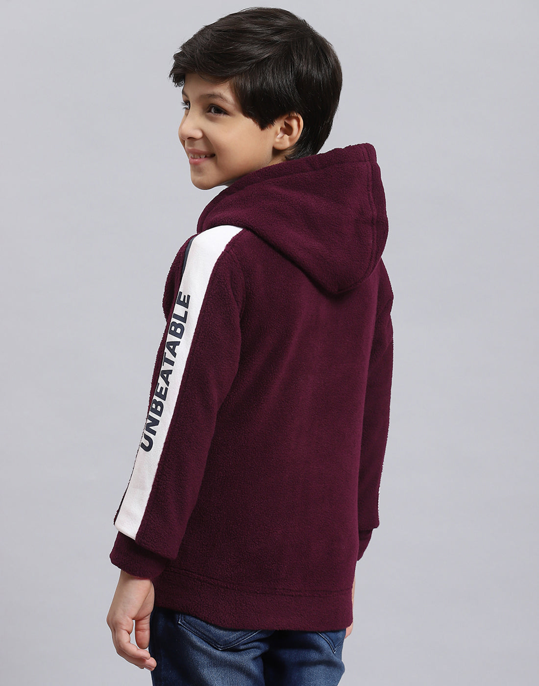 Boys Maroon Solid Hooded Full Sleeve Sweatshirt