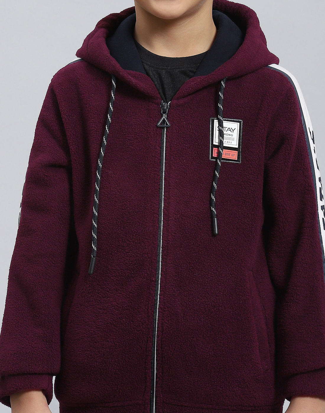 Boys Maroon Solid Hooded Full Sleeve Sweatshirt