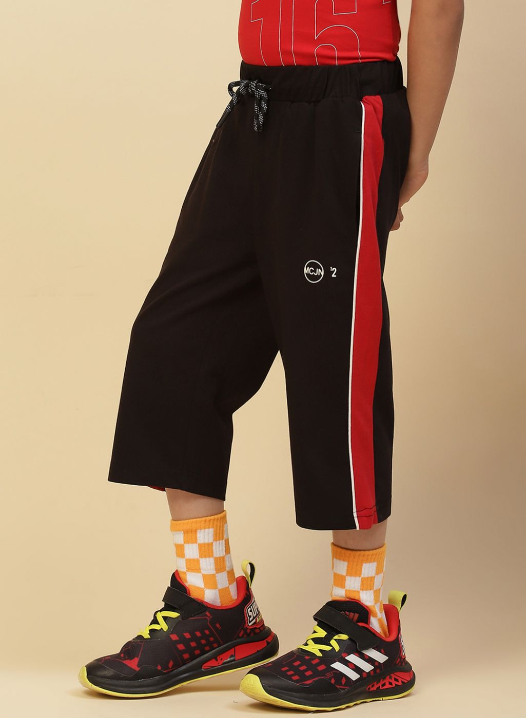 Boys Black Printed Capri