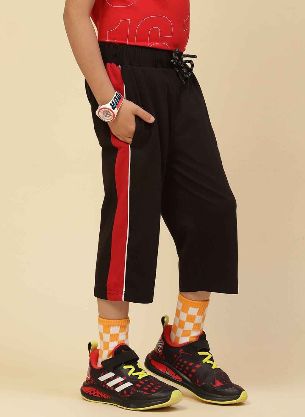 Boys Black Printed Capri