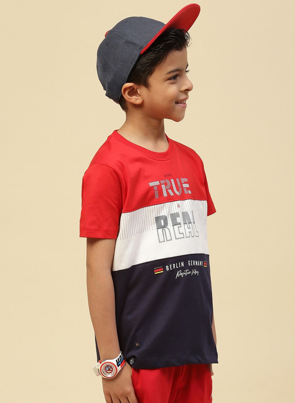 Boys Red & Navy Blue Printed T-Shirt