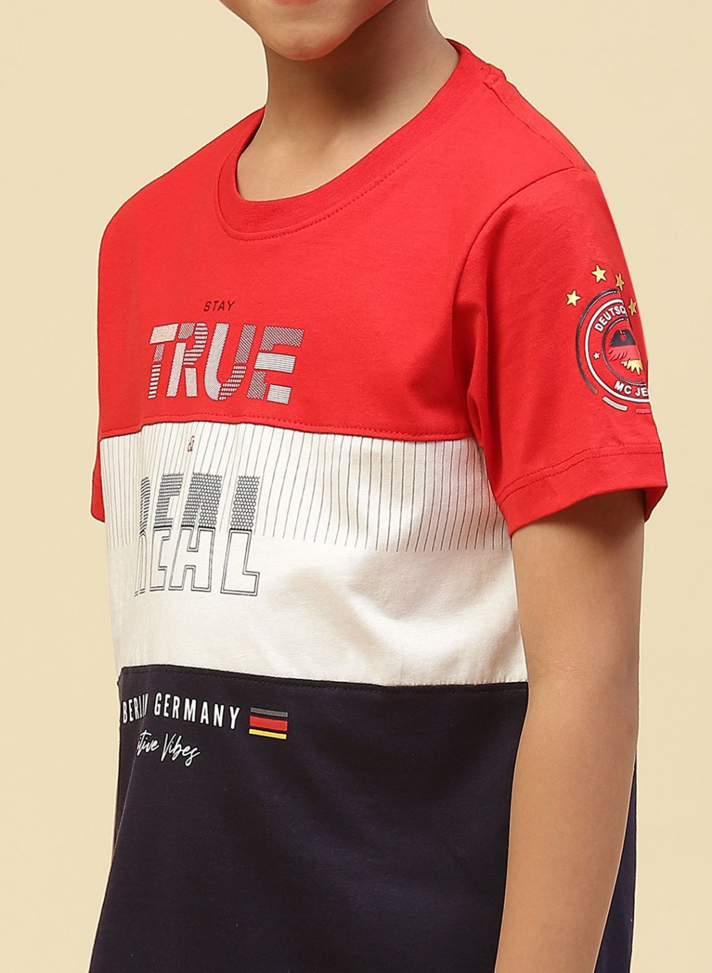 Boys Red & Navy Blue Printed T-Shirt