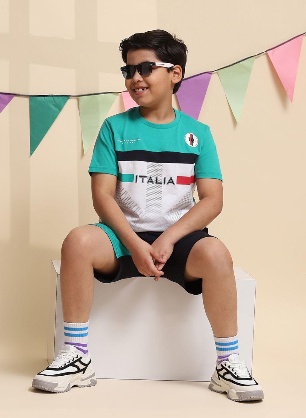 Boys Green & NAvy Blue Printed Bermuda Set