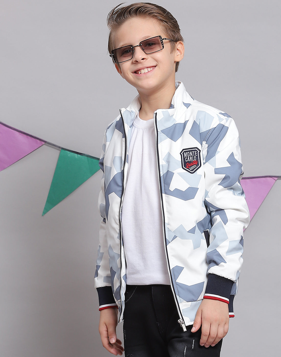 Boys White Printed Hooded Full Sleeve Boys Jacket