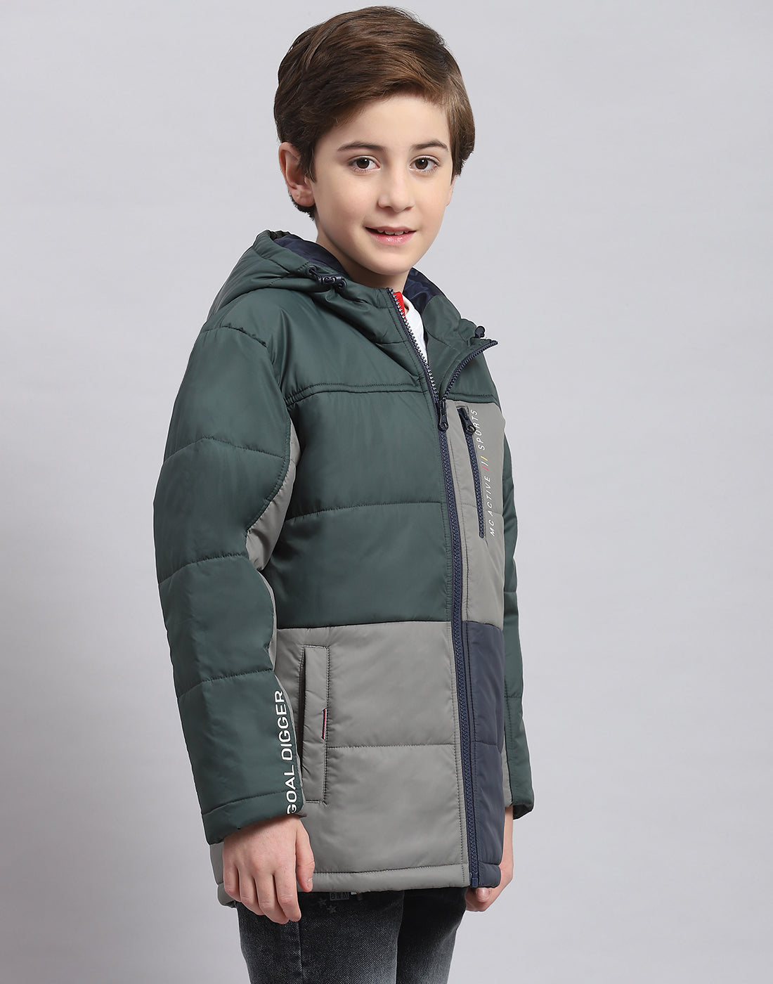 Boys Green Solid Hooded Full Sleeve Boys Jacket