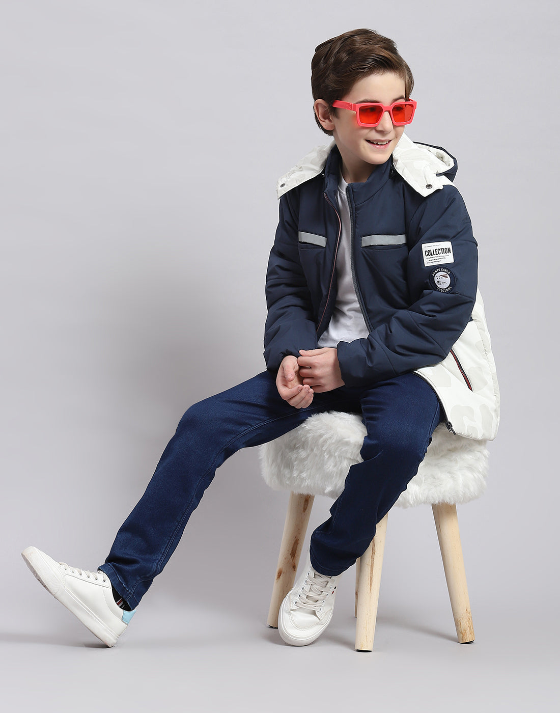 Boys Navy Blue Solid Hooded Full Sleeve Boys Jacket