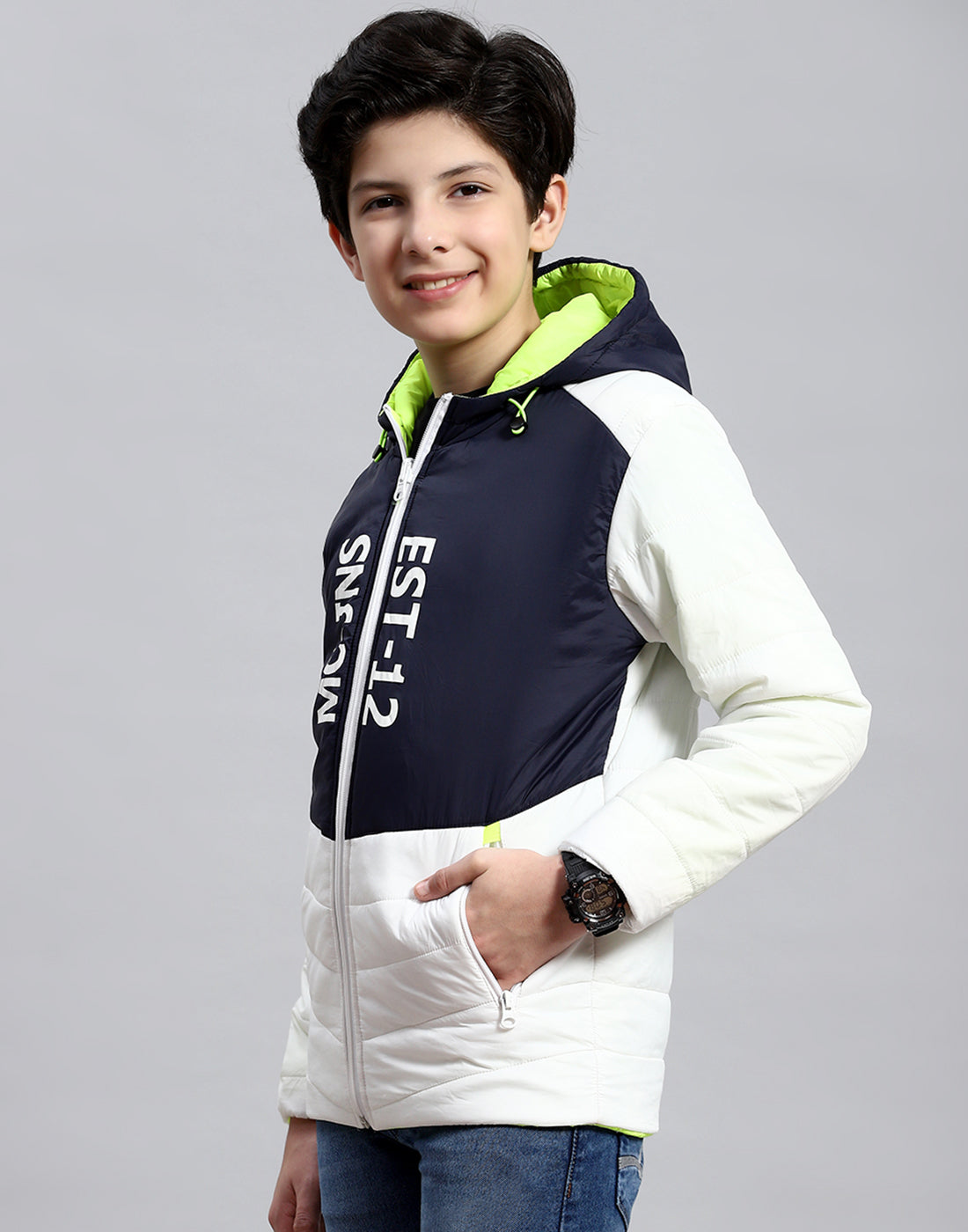 Boys White Solid Collar Full Sleeve Boys Jacket