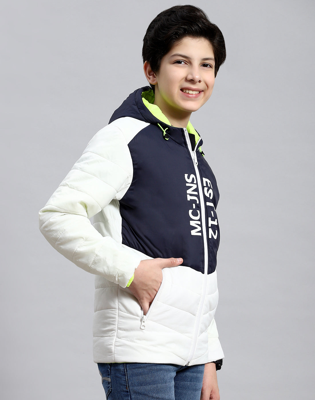 Boys White Solid Collar Full Sleeve Boys Jacket