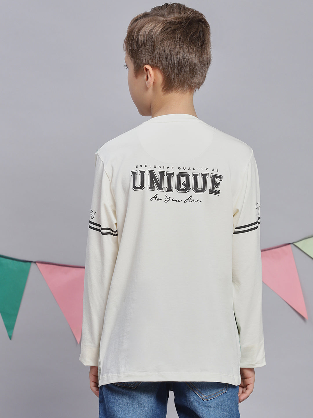 Boys Off White Printed Round Neck Full Sleeve T-Shirts
