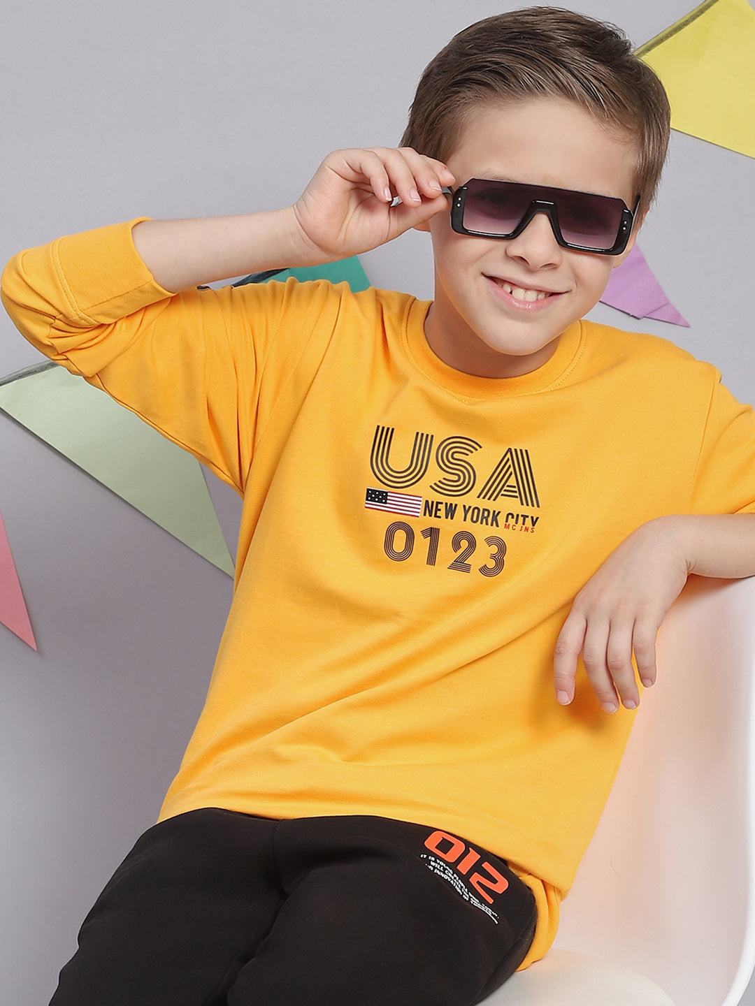 Boys Yellow Printed Round Neck Full Sleeve Sweatshirt