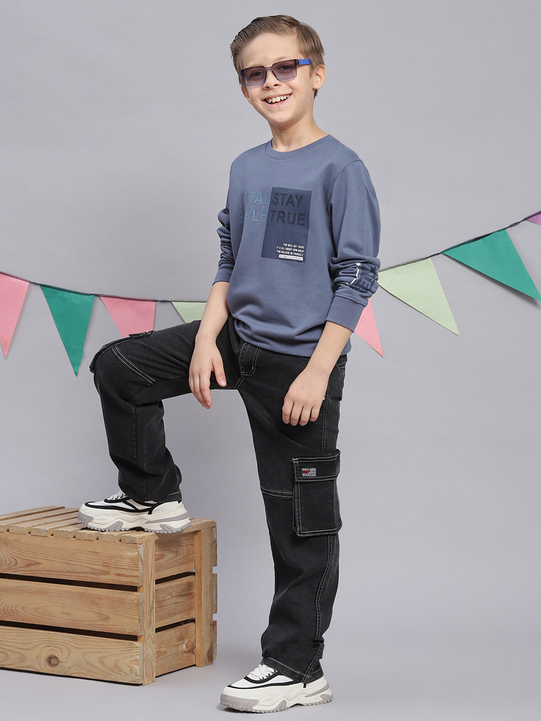 Boys Blue Printed Round Neck Full Sleeve Sweatshirt