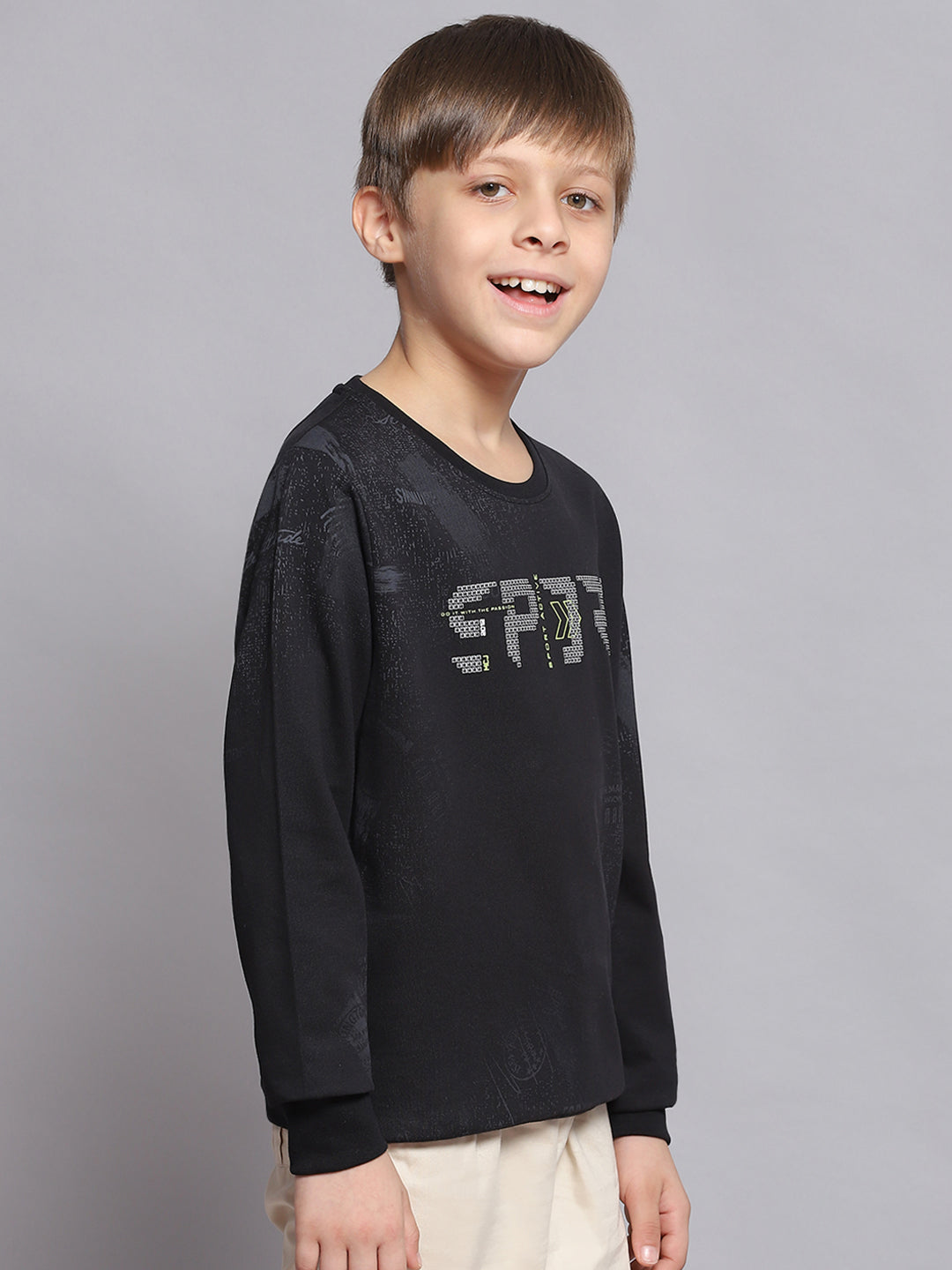 Boys Black Printed Round Neck Full Sleeve Sweatshirt