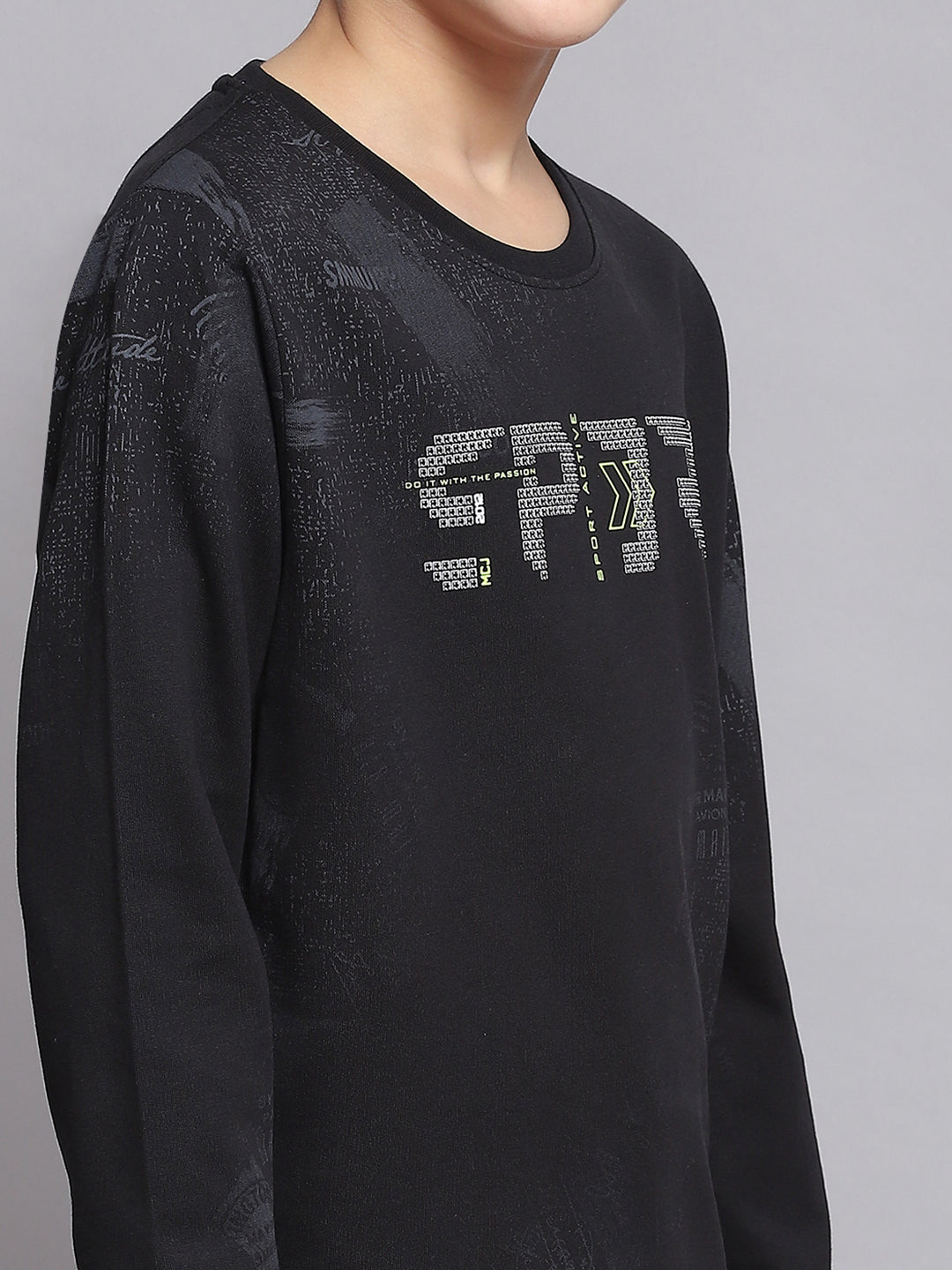 Boys Black Printed Round Neck Full Sleeve Sweatshirt