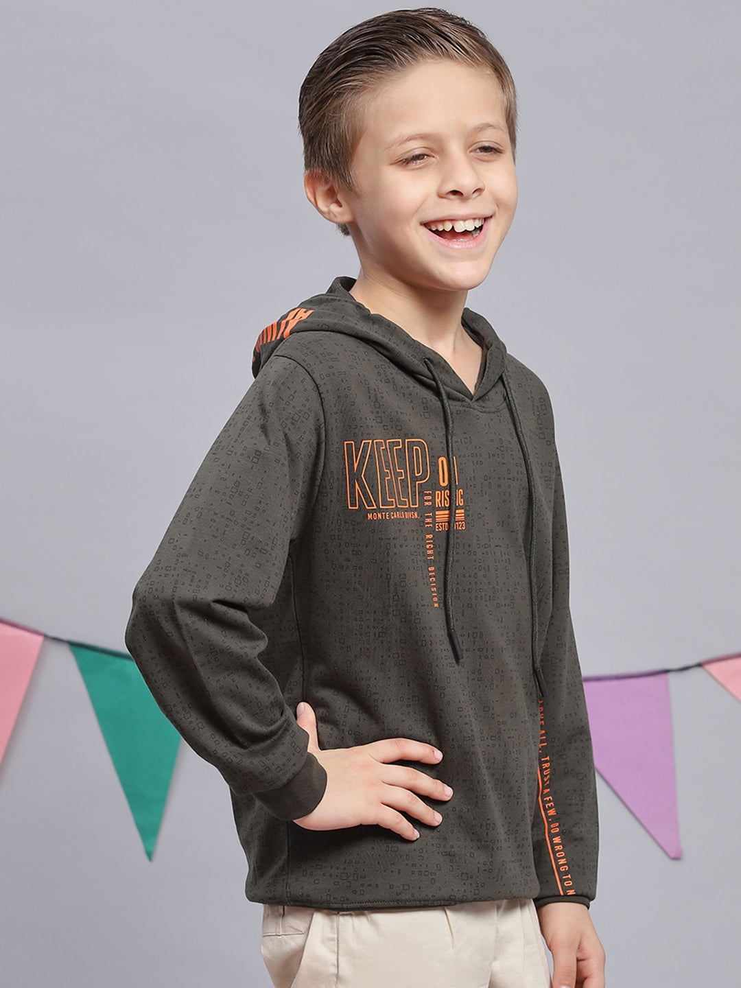 Boys Olive Printed Round Neck Full Sleeve Sweatshirt