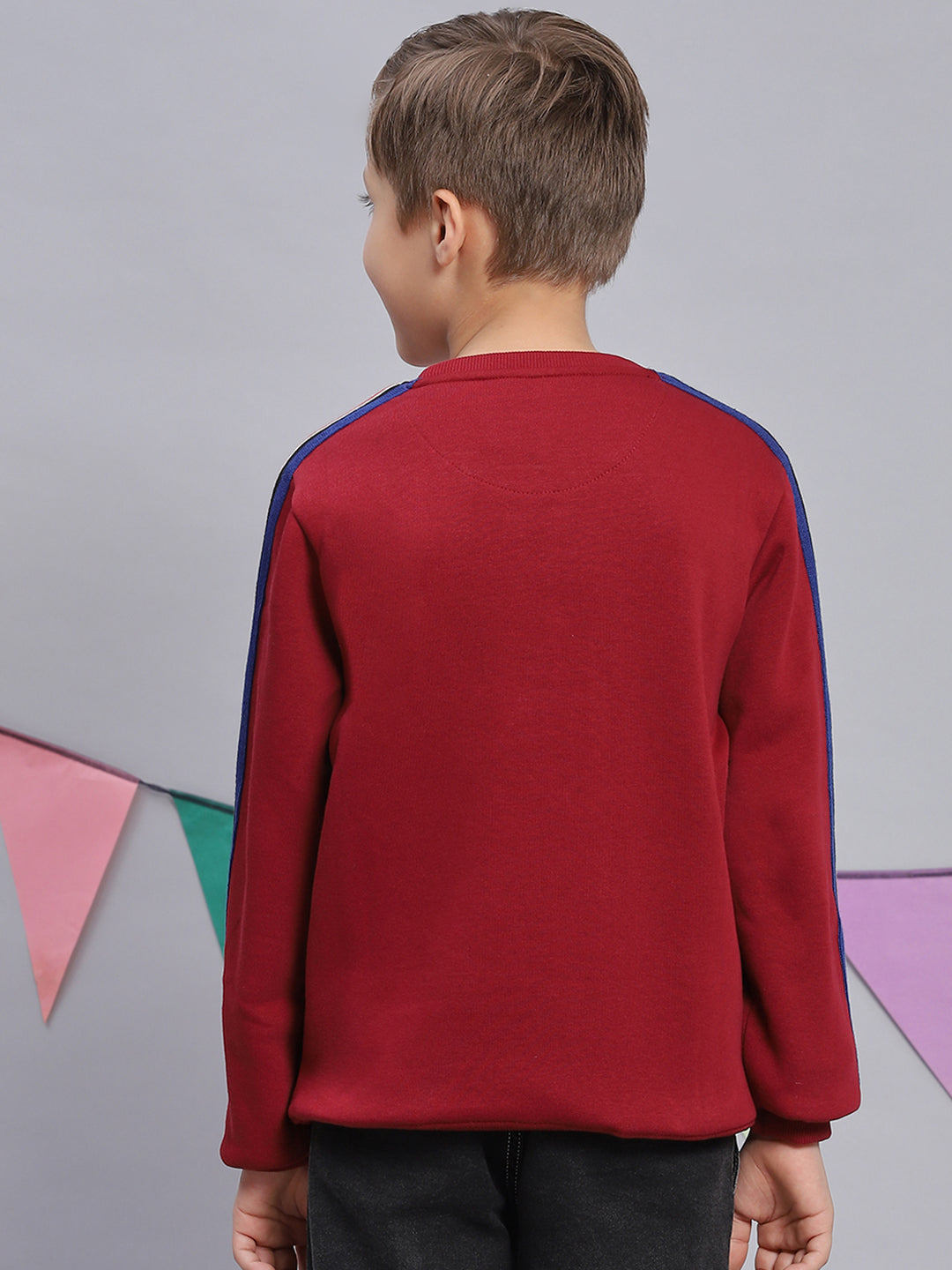 Boys Maroon Printed Round Neck Full Sleeve Sweatshirt