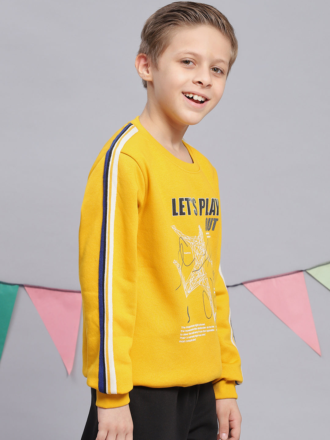 Boys Yellow Printed Round Neck Full Sleeve Sweatshirt